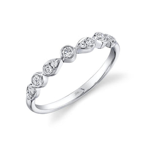 0.24CT DIAMOND BAND