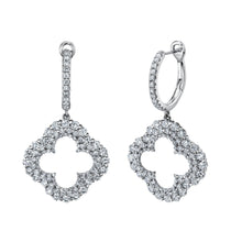 Load image into Gallery viewer, 2.31CT DIAMOND CLOVER EARRING
