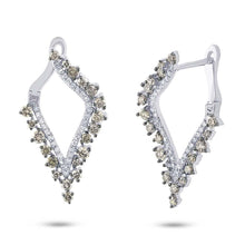 Load image into Gallery viewer, 1.20CT WHITE &amp; CHAMPAGNE DIAMOND EARRING
