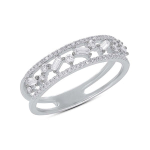 0.39CT DIAMOND BAGUETTE RING