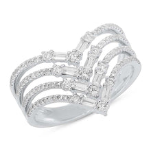 Load image into Gallery viewer, 0.70CT DIAMOND BAGUETTE RING
