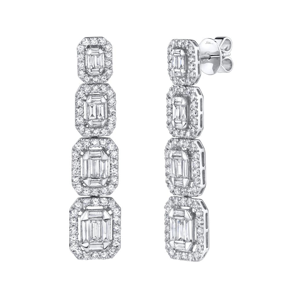 3.19CT DIAMOND BAGUETTE EARRING