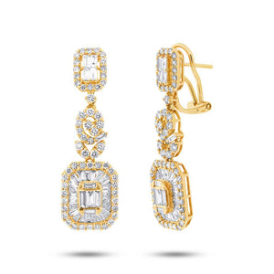 3.18CT DIAMOND EARRING