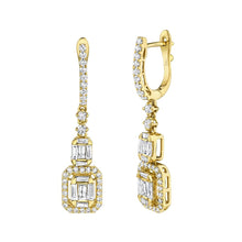 Load image into Gallery viewer, 1.27CT DIAMOND BAGUETTE EARRING
