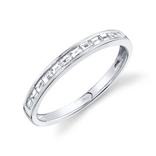 Load image into Gallery viewer, 0.30CT DIAMOND BAGUETTE BAND
