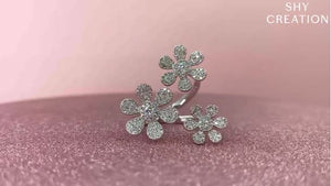 0.62CT DIAMOND FLOWER RING