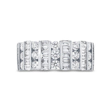 Load image into Gallery viewer, 1.65CT DIAMOND BAGUETTE RING
