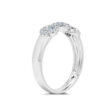 Load image into Gallery viewer, 0.47CT DIAMOND RING
