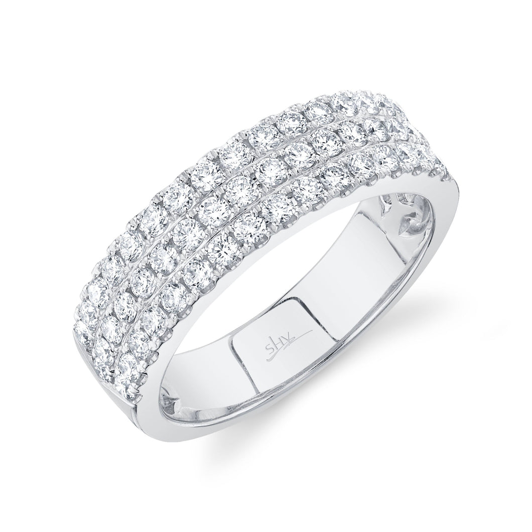 0.91CT DIAMOND PAVE BAND